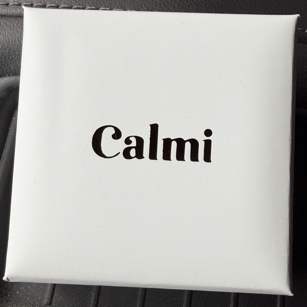 Calmi Gold Ring - Picture 3 of 3